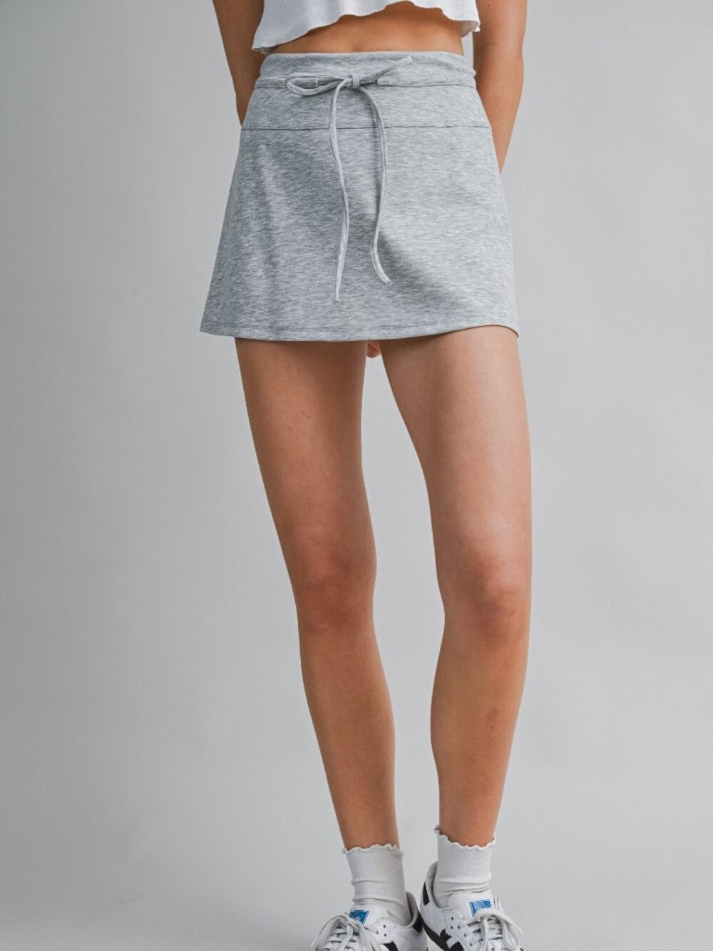 NWT Mable Gray Scuba Skort with Stretch Waist and Tie Built in Bottoms